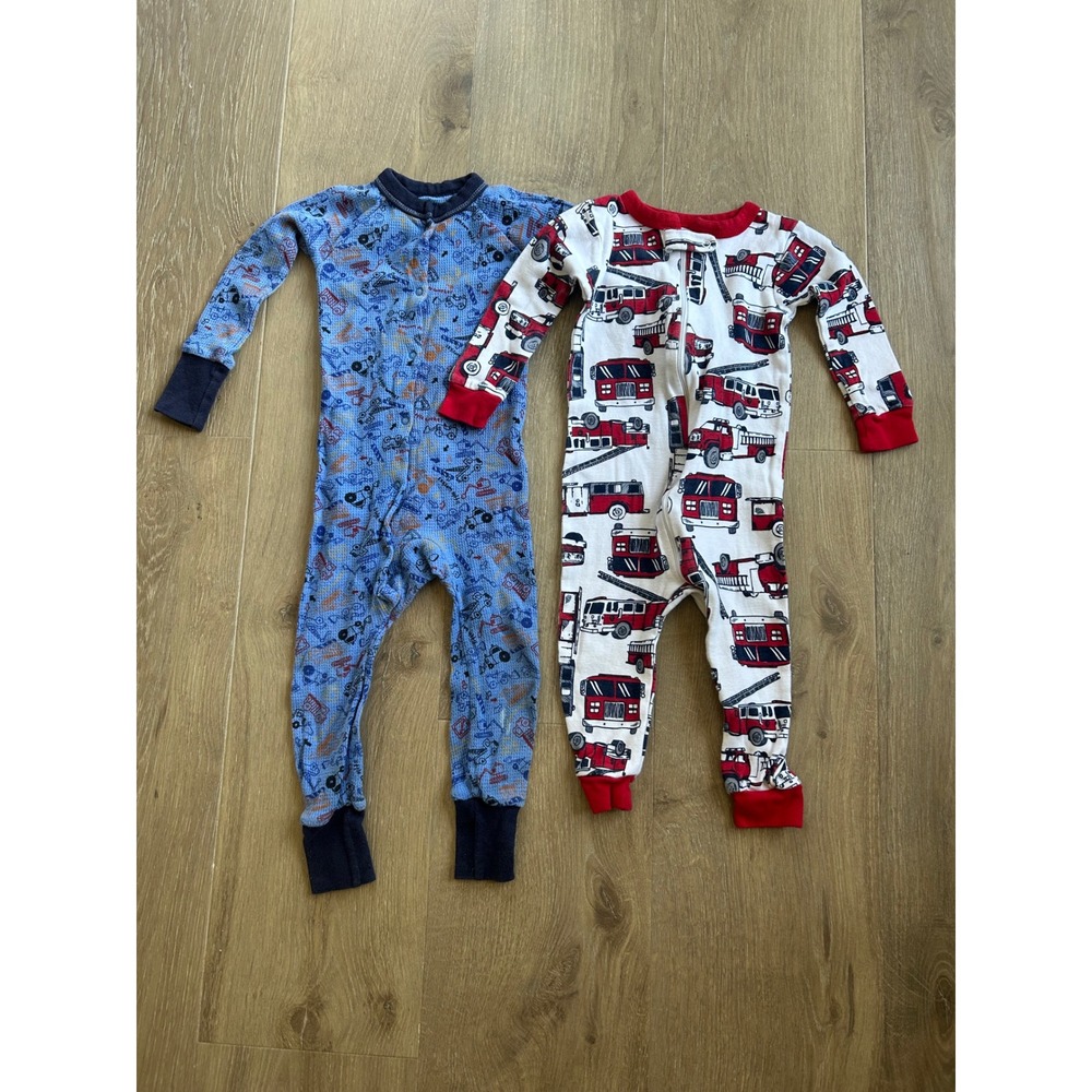 Boy Sleeper Pajamas Size 12-18 Months Fire Truck Construction
Lot of 2